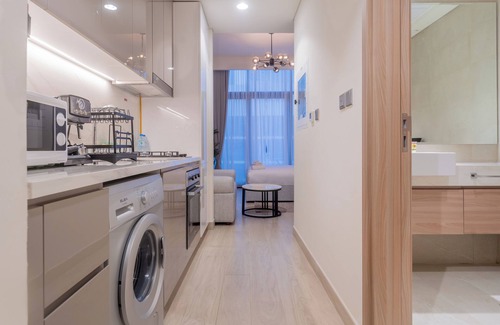 Nad Al Sheba Apartment | Chic Studio Retreat in Meydan City