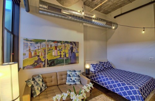 Midtown Hotel | Chic Ultramodern Minimalist Studio Loft + Patio
