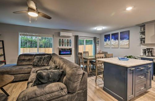 Westport House | Chic Westport Getaway with Hot Tub and Fireplace!