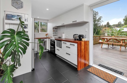 Whangarei House | Chic Whangarei Retreat - 10 min Walk to CBD