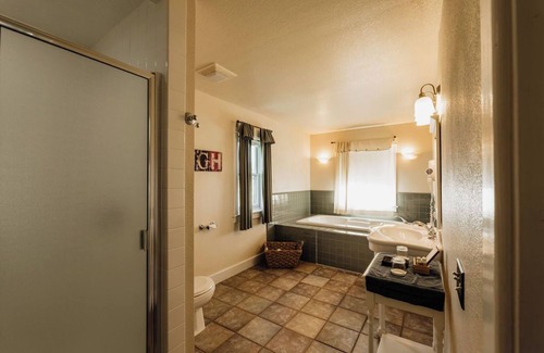 Livingston Hotel | Chico Hot Springs Resort & Day Spa