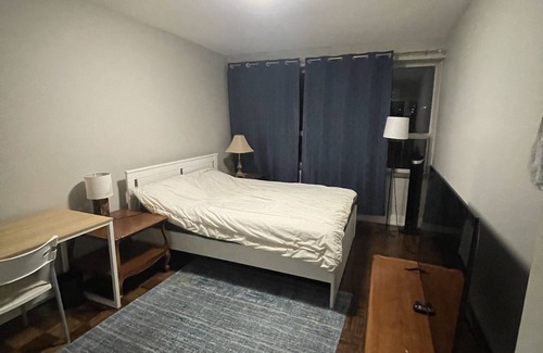 Midtown Toronto Apartment | Chill vibe in Sherbourne street