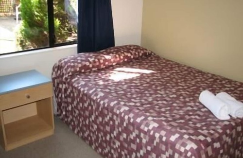 Christchurch Hotel | Christchurch Park Motel