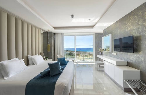 Ayia Napa Hotel | Chrysomare Beach Hotel and Resort