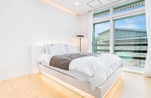 Chuncheon House | Chuncheon Staysaint21 Poolvilla