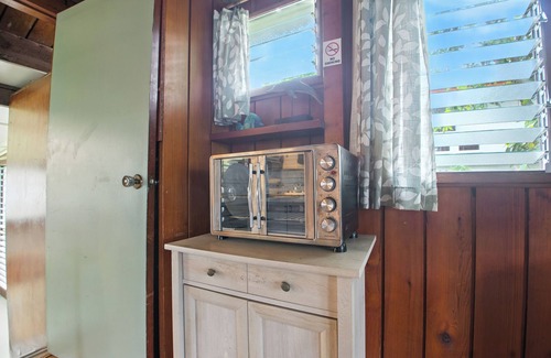 Hanalei House | Chung Cottage - a 1br/1.5ba cottage steps from Hanalei Bay