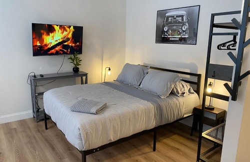 Ybor City Apartment | Cigar City Studio Apartment with Parking