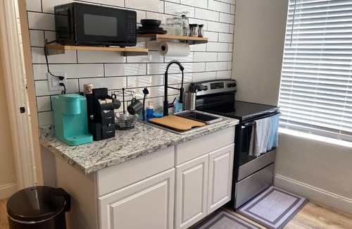Ybor City Apartment | Cigar City Studio Apartment with Parking