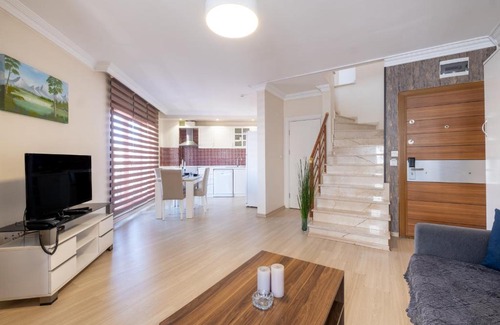 Taksim Apartment | Cihangir Room & Suites