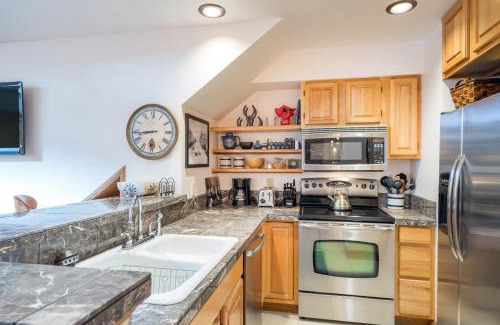 Telluride Apartment | Cimarron 28 - Cimarron Lift