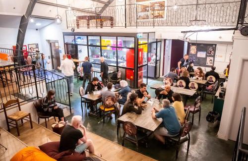 Jerusalem City Centre Hostel | Cinema Hostel Jerusalem