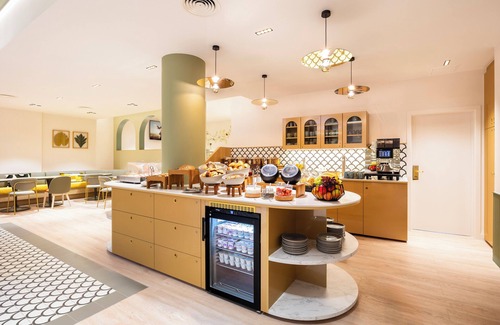 Postel Apartment | Citadines Toison d'Or Brussels