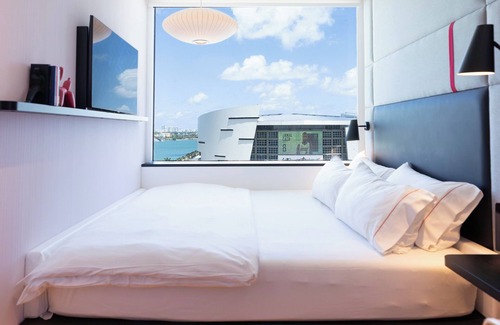 Downtown Miami Hotel | citizenM Miami Worldcenter