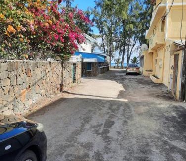 Wolmar Apartment | Citronella Villa Flic en Flac