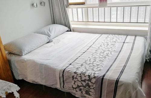 Tianjin House | City Center 2B1B Flat with Metro, View , Park and More
