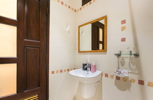 Phuong 6 House | City center, 500m to Ben Thanh market