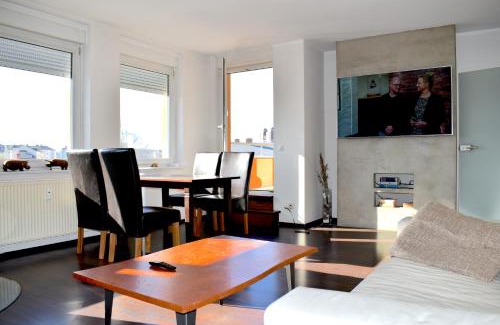 Cottbus Apartment | City-Dach-Apartment mit Loggia - Balkon - Kamin