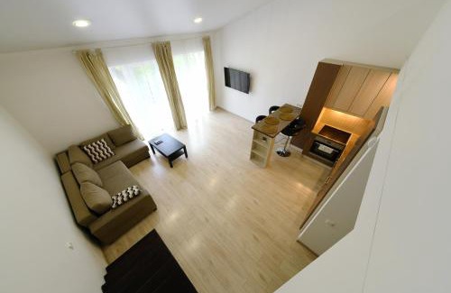 Kaunas Apartment | City Loft with private parking by Hostlovers
