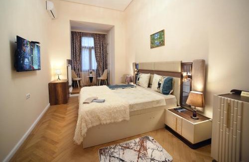 Vera Hotel | City Lux Hotel