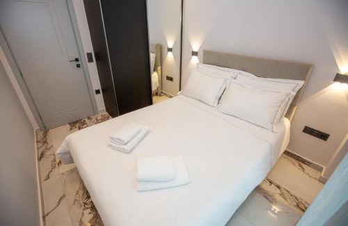Ioannina Apartment | City View Loft