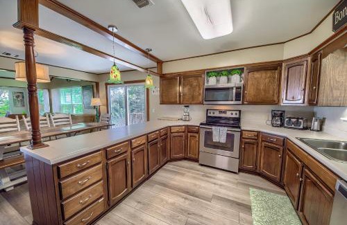 Canyon Lake House | CL 1232 Texas Rose