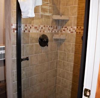 Red River House | Claim Jumper A-Frame 5 - Pet Friendly - WiFi - Cable - Grill - Gas Fireplace