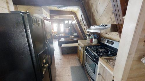 Red River House | Claim Jumper A-Frame 5 - Pet Friendly - WiFi - Cable - Grill - Gas Fireplace