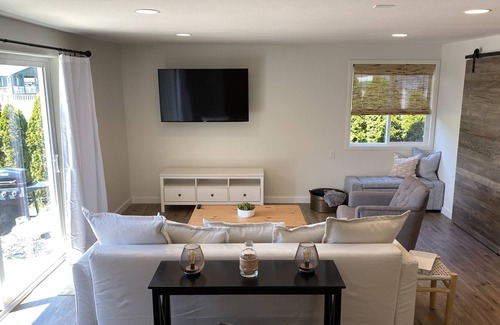 Long Beach House | Clamming! Walk to beach/go-karts~Bunk room!