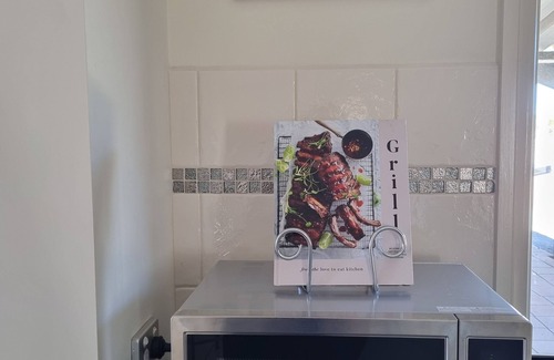 Upper Wakefield House | Clare Valley Riesling trail (Leasingham) with views as far as the eye can see