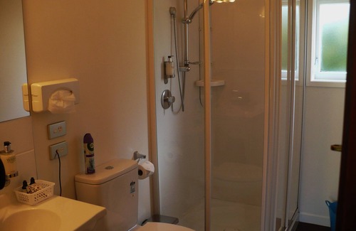 Addington Cottage | Clarence Cottage- Private and Central