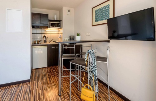 Saint - Martin - du - Touch Apartment | Clarion Aparthotel Toulouse Le Parc de l’Escale
