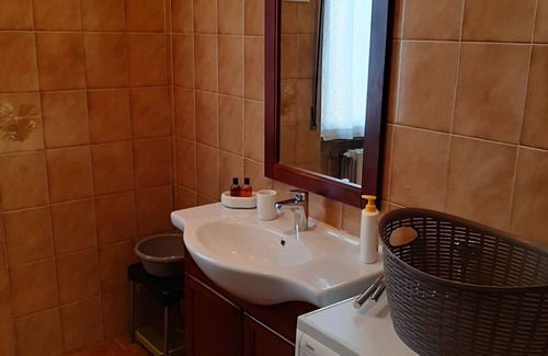 Piacenza Apartment | CLASSIC APARTMENT WITH 2 LARGE ROOMS AND 2 BALCONIES