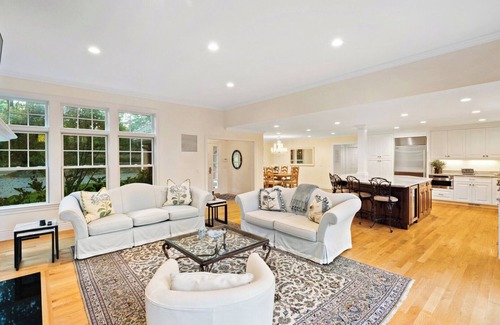 Village of East Hampton House | Classic East Hampton shingle-style home, lush acreage, private pool,.