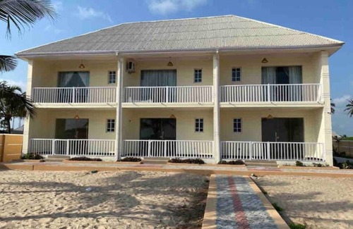 Lekki Apartment | Classic Oceanfront Suite, Eleko Beach, Lagos, Nigeriann