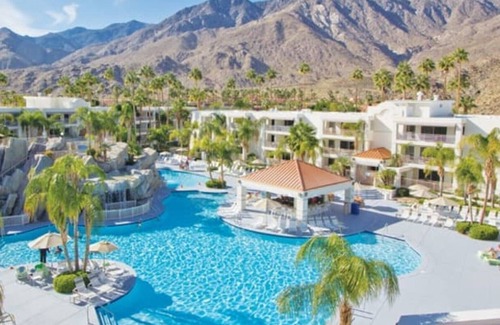 Canyon Corridor Condo | #CLASSIC PALM SPRINGS! Jr Villa for 4! MEGA POOL