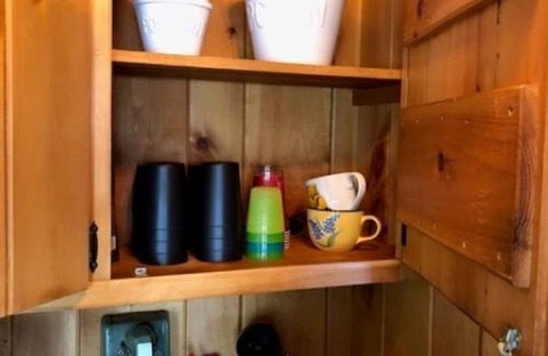 Two Harbors Cabin | Classic Vintage Log Cabin on Lake Superior