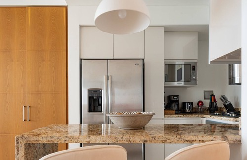 Bocagrande Apartment | Classy 1 Bedroom Pool & Gym near Downtown