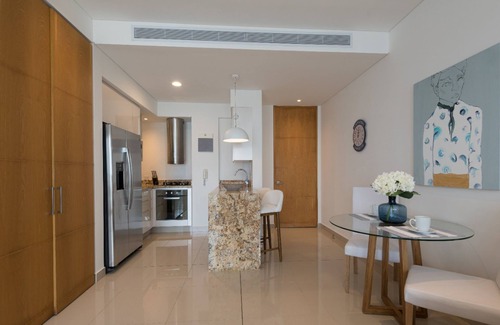 Bocagrande Apartment | Classy 1 Bedroom Pool & Gym near Downtown