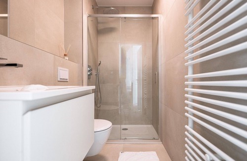 Gasperich Apartment | Classy Studio W Balcony near Cloche dOr