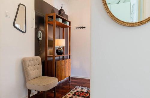 Santo Antonio Apartment | Claude Homes Lisbon Rato