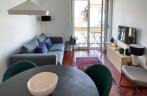 Santo Antonio Apartment | Claude Homes Lisbon Rato
