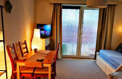 Barmbek-Sued Apartment | Clean 3 Room City Apartment+Balcony+free Wifi