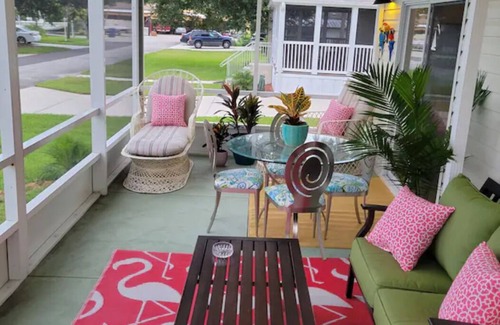 Edgewater House | Clean and Bright Indian River Intracoastal Home Near New Smyrna Beach