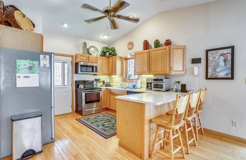 Timberline House | Clean, comfortable, convenient townhome is an excellent vacation location!