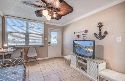 Clearwater Beach Resort | Clearwater Beach Suites #201