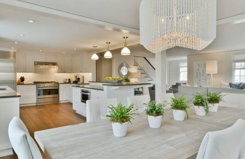 Nantucket Town House | Cliff Road Area - 6 Bdrm 4.5 Bath - Heated Pool, Outdoor Kitchen, Firepit