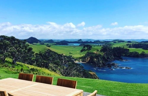 Taiharuru House | Cliffhouse, Taiharuru, Northland