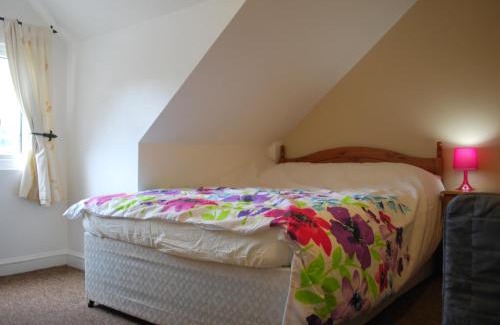 Bristol House | Clift Guest House