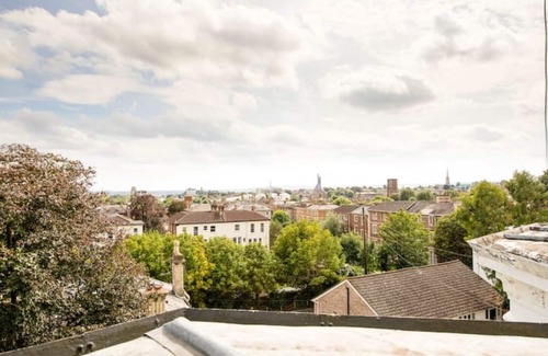 Bristol Apartment | Clifton Spacious 3 Bed Apt&Parking-Simply Check In