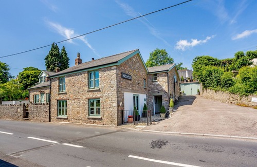 Tidenham Cottage | Clock Cottage - Luxury 2 bed Holiday Let